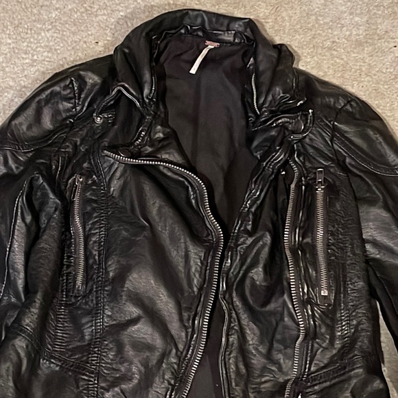 Free People vegan leather jacket size 0 - Picture 3 of 14